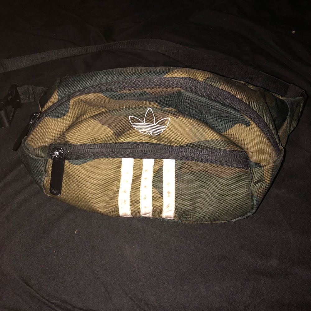 Adidas Fannypack/ Crossbody